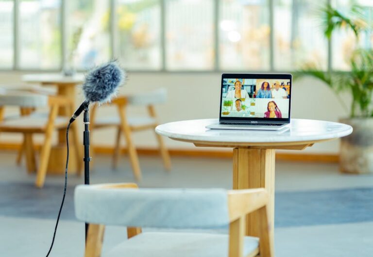 Qué es un aula virtual y para qué se utiliza 🥇