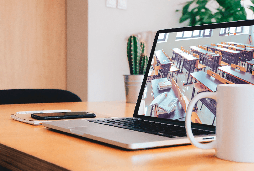 sistema de comunicación telemático de carácter síncrono